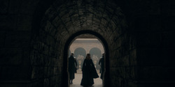 HouseOfTheDragon_3x02-QueensLanding_02479