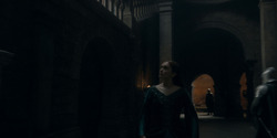 HouseOfTheDragon_3x02-QueensLanding_02487