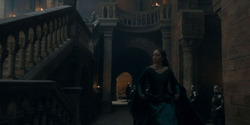 HouseOfTheDragon_3x02-QueensLanding_02491