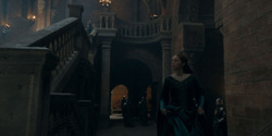 HouseOfTheDragon_3x02-QueensLanding_02492