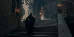 HouseOfTheDragon_3x02-QueensLanding_02504