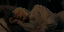 HouseOfTheDragon_3x02-QueensLanding_02638