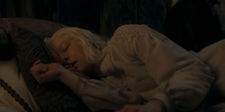 HouseOfTheDragon_3x02-QueensLanding_02647