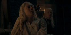 HouseOfTheDragon_3x02-QueensLanding_02682