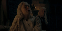 HouseOfTheDragon_3x02-QueensLanding_02683