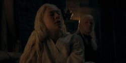 HouseOfTheDragon_3x02-QueensLanding_02684
