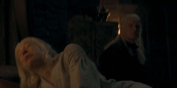 HouseOfTheDragon_3x02-QueensLanding_02700