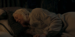 HouseOfTheDragon_3x02-QueensLanding_02706