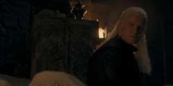 HouseOfTheDragon_3x02-QueensLanding_02708