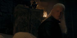 HouseOfTheDragon_3x02-QueensLanding_02719