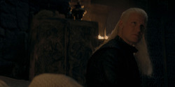 HouseOfTheDragon_3x02-QueensLanding_02720
