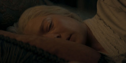 HouseOfTheDragon_3x02-QueensLanding_02730
