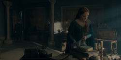 HouseOfTheDragon_3x02-QueensLanding_02806