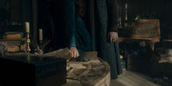 HouseOfTheDragon_3x02-QueensLanding_02932