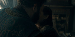 HouseOfTheDragon_3x02-QueensLanding_02948