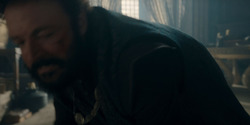 HouseOfTheDragon_3x02-QueensLanding_02960