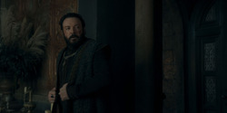 HouseOfTheDragon_3x02-QueensLanding_03003