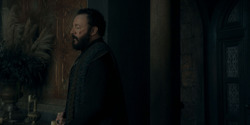 HouseOfTheDragon_3x02-QueensLanding_03004