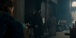 HouseOfTheDragon_3x02-QueensLanding_03018