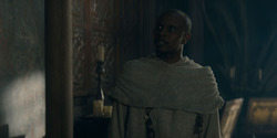 HouseOfTheDragon_3x02-QueensLanding_03040