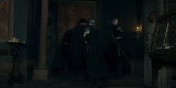 HouseOfTheDragon_3x02-QueensLanding_03064
