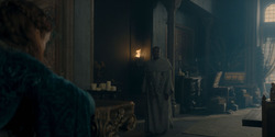 HouseOfTheDragon_3x02-QueensLanding_03075