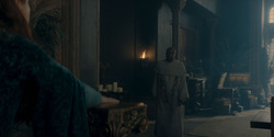 HouseOfTheDragon_3x02-QueensLanding_03076