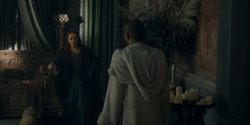 HouseOfTheDragon_3x02-QueensLanding_03080