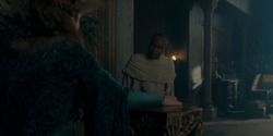 HouseOfTheDragon_3x02-QueensLanding_03090