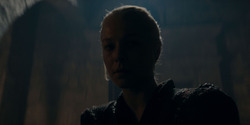 HouseOfTheDragon_3x02-QueensLanding_03115