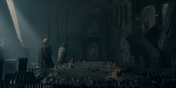 HouseOfTheDragon_3x02-QueensLanding_03125