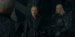 HouseOfTheDragon_3x02-QueensLanding_03151