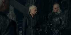 HouseOfTheDragon_3x02-QueensLanding_03154