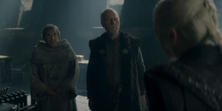 HouseOfTheDragon_3x02-QueensLanding_03162