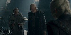 HouseOfTheDragon_3x02-QueensLanding_03166