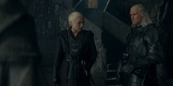 HouseOfTheDragon_3x02-QueensLanding_03170