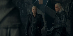 HouseOfTheDragon_3x02-QueensLanding_03182