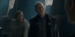 HouseOfTheDragon_3x02-QueensLanding_03184