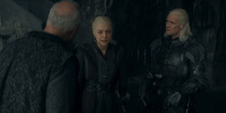 HouseOfTheDragon_3x02-QueensLanding_03197