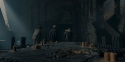 HouseOfTheDragon_3x02-QueensLanding_03203