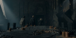 HouseOfTheDragon_3x02-QueensLanding_03205