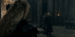 HouseOfTheDragon_3x02-QueensLanding_03230