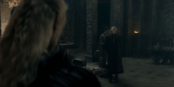 HouseOfTheDragon_3x02-QueensLanding_03233