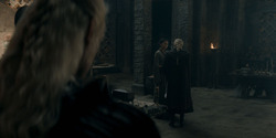 HouseOfTheDragon_3x02-QueensLanding_03237