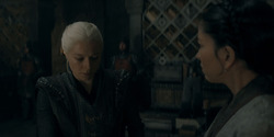 HouseOfTheDragon_3x02-QueensLanding_03239