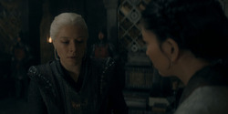 HouseOfTheDragon_3x02-QueensLanding_03244