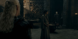HouseOfTheDragon_3x02-QueensLanding_03255