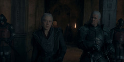 HouseOfTheDragon_3x02-QueensLanding_03280