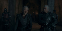 HouseOfTheDragon_3x02-QueensLanding_03281