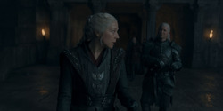 HouseOfTheDragon_3x02-QueensLanding_03294